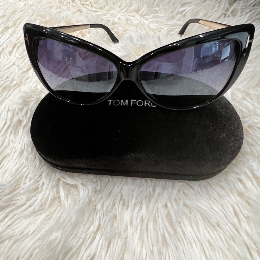 Tom Ford ‘Reveka’ Sunglasses in Havana